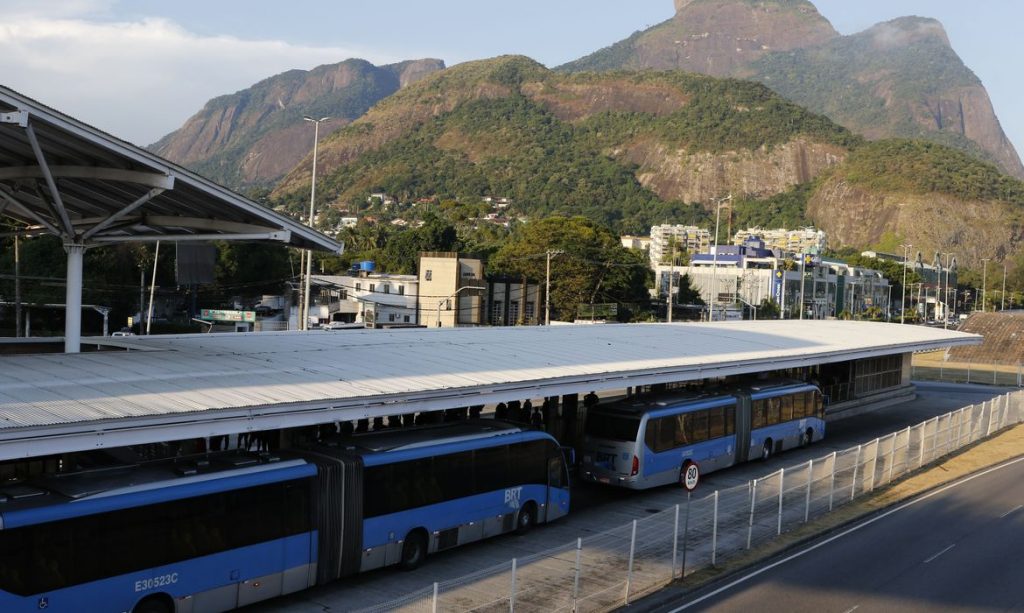 Prefeitura do Rio obtém decisão que mantém caducidade do contrato do sistema BRT