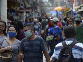 Capital libera obrigatoriedade de uso de máscaras em ambiente fechado