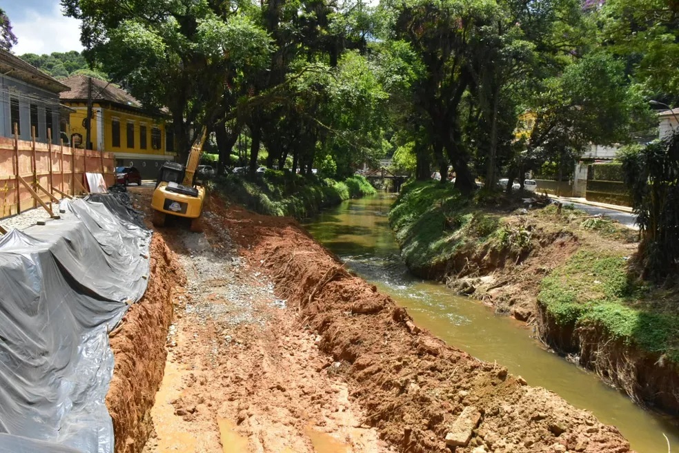 Dois meses após fortes chuvas de fevereiro, Petrópolis ainda trabalha pela reconstrução