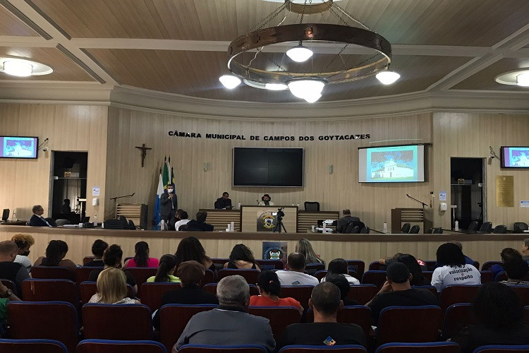 Secretaria presta contas e apresenta projeto da LDO 2023 na Câmara Municipal de Campos