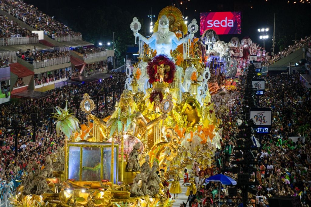 Viradouro celebra 76 anos com evento e abre-alas da temporada do Carnaval 2023