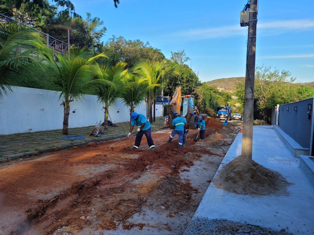 Prolagos implementa rede coletora de esgoto no bairro Brava, em Búzios