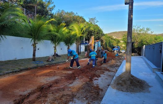 Prolagos implementa rede coletora de esgoto no bairro Brava, em Búzios