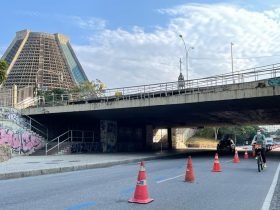 O Meio Ambiente agradece. CET-Rio implementa ciclofaixa experimental no Centro