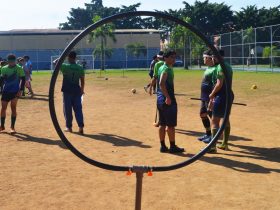 Futebol?! Que nada. Domingão é de final no Quadribol na Vila Olímpica de Mesquita