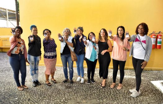 Prefeitura de Nova Iguaçu entrega novas carteirinhas para mais de 600 artesãos