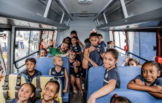 Novos ônibus escolares reforçam frota de transporte da prefeitura de Itaboraí