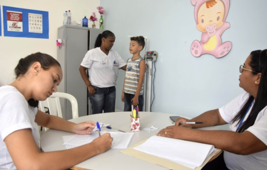 Último dia para beneficiários do Auxílio Brasil em Resende cumprirem condicionalidades