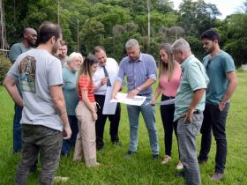 Prefeito de Barra Mansa visita área que abrigará Parque Poliesportivo Jornalista João Pançardes