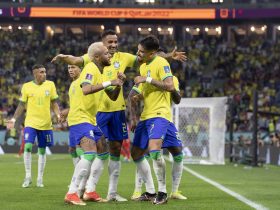 Baila, Brasil! No embalo das dancinhas, Seleção Brasileira goleia Coreia e vai às quartas