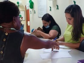 Mais de 100 atendimentos no Dia de Conscientização do câncer do colo do útero em Petrópolis