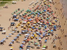 Prefeitura de Búzios intensifica as ações de ordenamento nas praias durante o verão