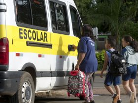 Motoristas de transporte escolar de Teresópolis tem até dia 27 para pedir renovação de alvará