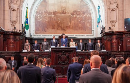 Em clima de eleição da presidência, Alerj dá posse aos 70 deputados da 13ª Legislatura