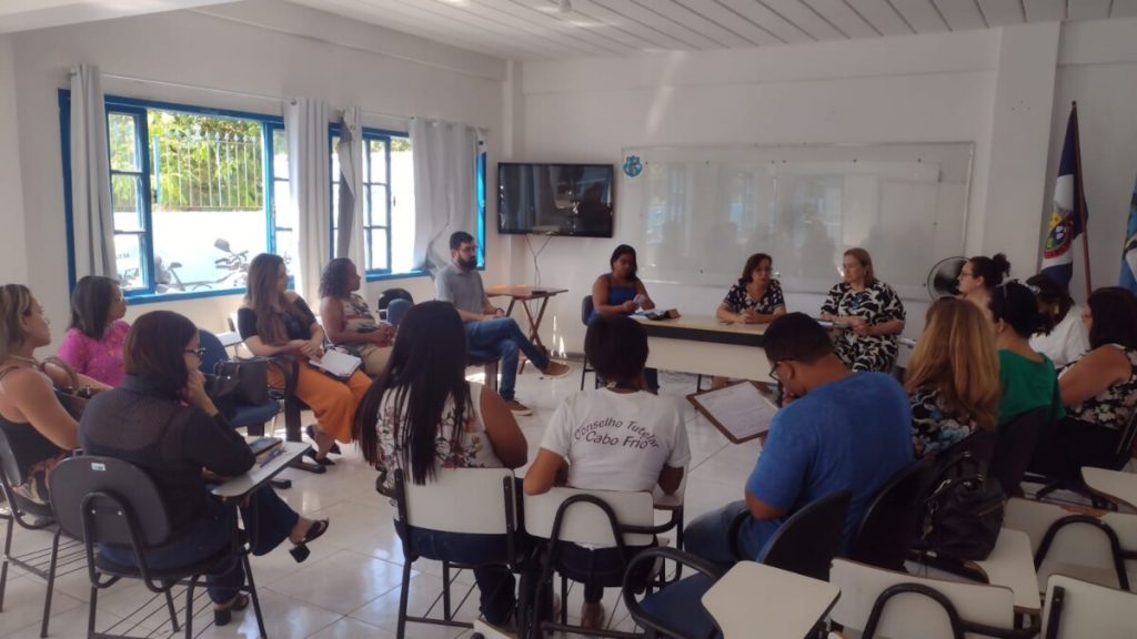 Prefeitura de Cabo Frio realiza encontro intersetorial de proteção à criança e adolescente