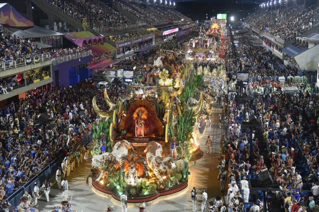 Grupo Especial: 2ª noite coloca Vila, Imperatriz e Viradouro na rota do Desfile das Campeãs