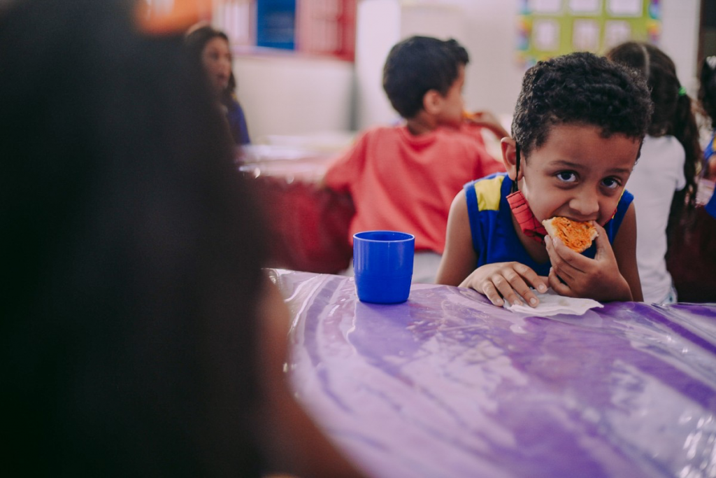 <strong>Cabo Frio convoca cozinheiros para trabalharem temporariamente na Educação</strong>