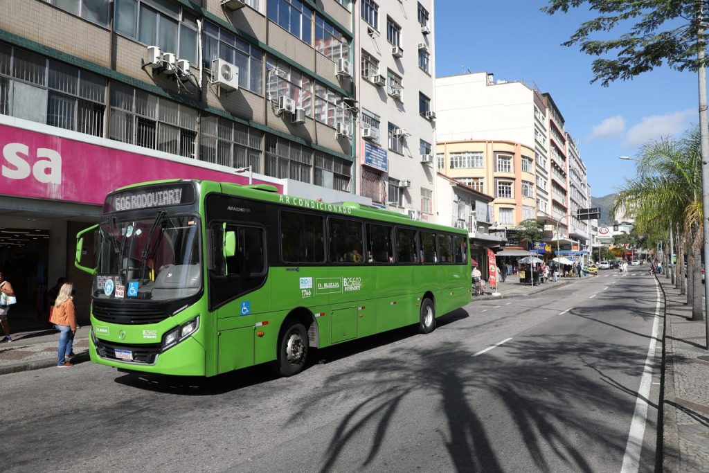 Empresas de ônibus no Rio perdem R$ 2,3 mi por circulação de veículos sem ar condicionado