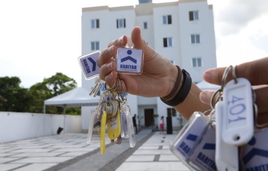 População que vivia em área de risco em Maricá recebe 20 novos apartamentos