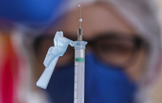 Prefeitura de Arraial do Cabo divulga novo calendário de vacinação contra Covid-19