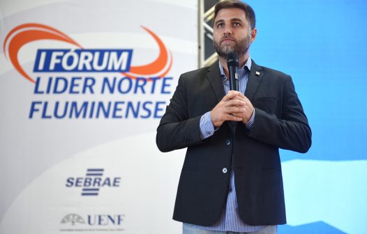 Prefeito de Campos participa de fórum de desenvolvimento econômico regional