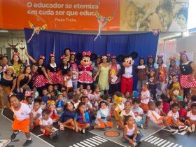 Belford Roxo comemora Dia Nacional do Livro Infantil com atividades em creche