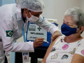 Capital aplica vacina contra gripe em grupos prioritários a partir de segunda-feira