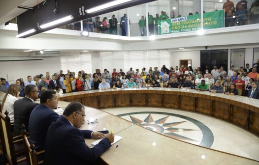 Audiência pública com a Águas do Rio na Câmara de Caxias tem questionamentos e promessas