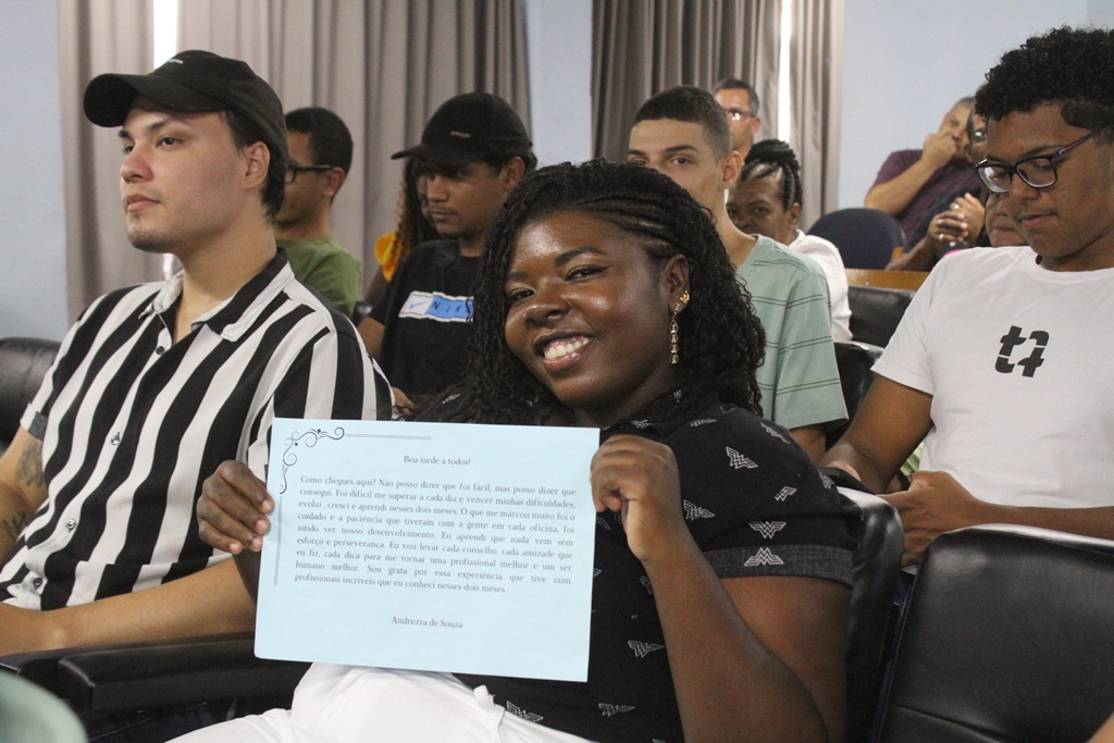 Prefeitura de São Gonçalo celebra formatura da 1° turma do projeto “Jovem Alerta”