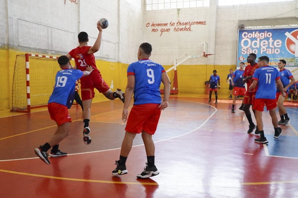 Projeto Superação no Handebol agita São Gonçalo com campeonato