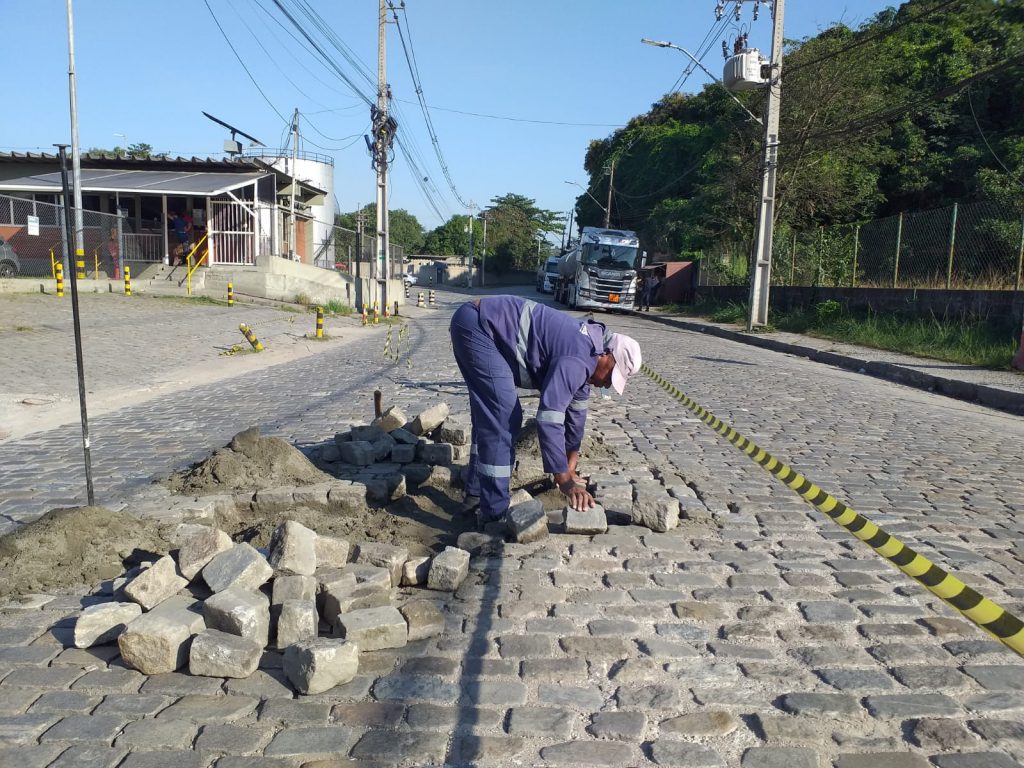 Av. Pr. Antônio Carlos, em Caxias, recebe melhorias