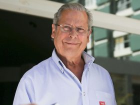 José Dirceu ensaia volta à política