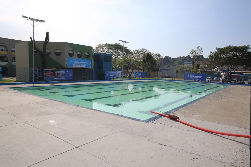 População de Caxias conta com nova piscina