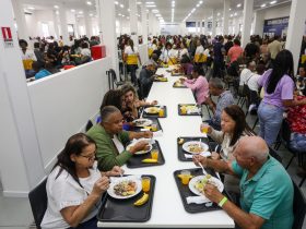 Rio tem maior restaurante popular da América Latina