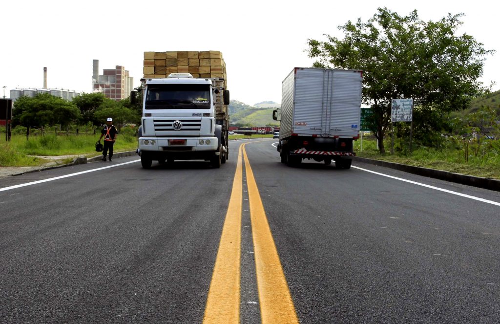 Roubos de carga no estado do Rio caem 57%