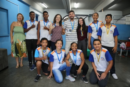 Ciência e Arte rende medalhas para alunos de Caxias