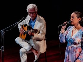 Maurício Maestro celebra carreira em show no Cariocando