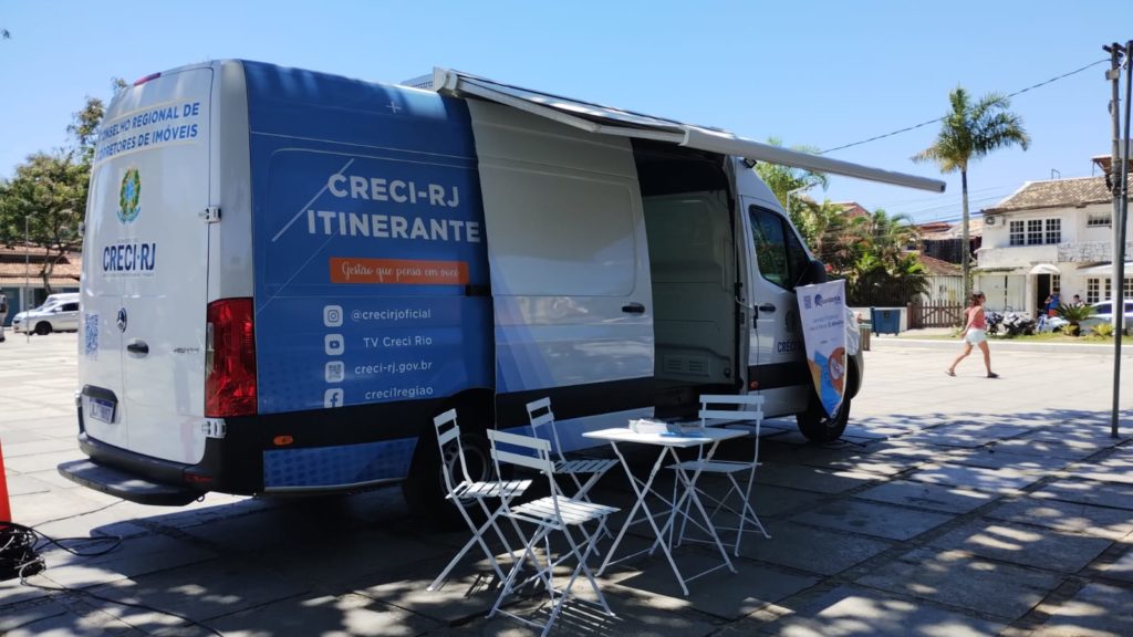 Creci-RJ Itinerante leva informação a moradores de Búzios