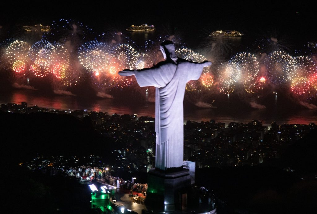 Réveillon 2024: capital define atrações de shows