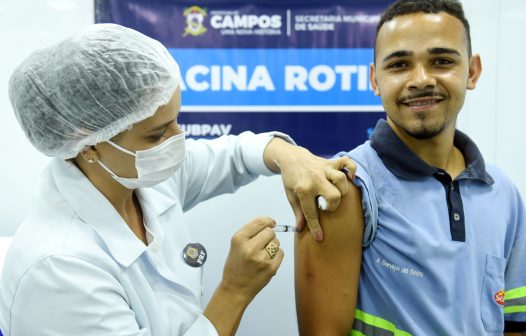 Campos promove vacinação contra covid-19