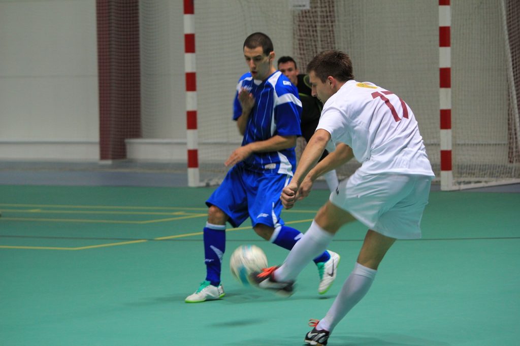 Futsal do Rio tenta sobreviver após crise