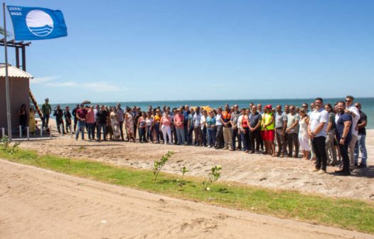 Praia em São Pedro da Aldeia recebe Bandeira Azul