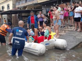 Atingidos pelas chuvas na capital podem sacar parte do FGTS