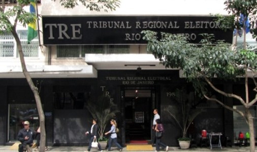 Prefeito itinerante: Procuradoria Eleitoral do Rio emite parecer contrário