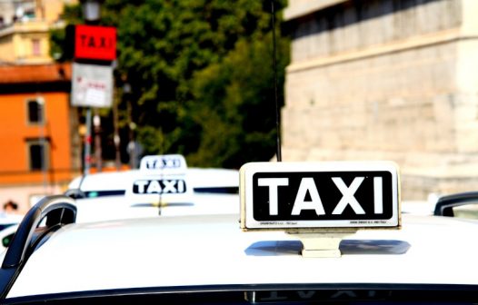 Taxistas de Teresópolis têm até o fim de março para renovar concessão