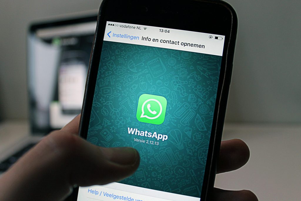 Detran-RJ abre canal de infos pelo WhatsApp