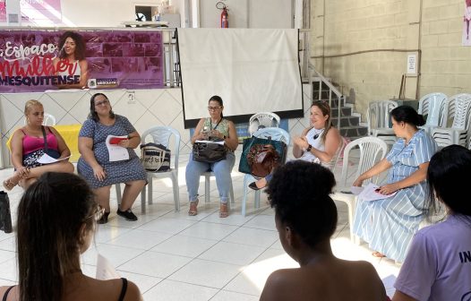 Debate sobre independência financeira feminina em Mesquita