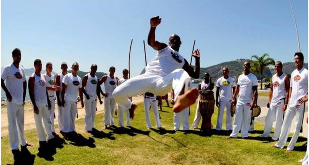 Capoeira: Da ginga ao esporte, a força da raiz do povo brasileiro