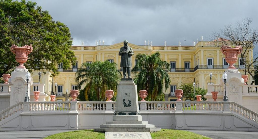 Seis anos após incêndio, Museu Nacional faz apelo por doações