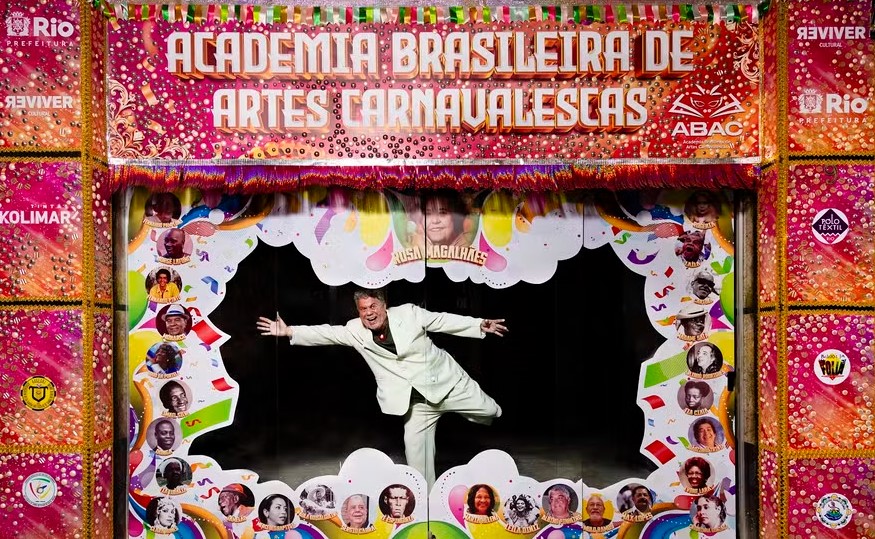 Academia de Artes Carnavalescas homenageia nomes do samba